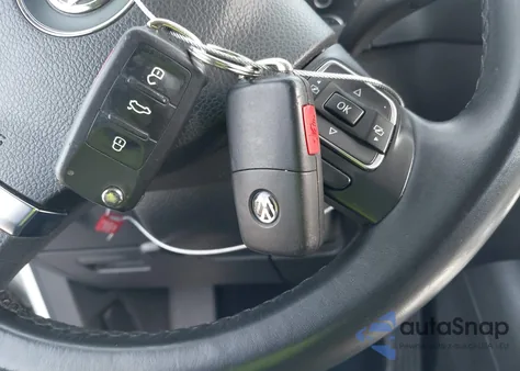 2016 Volkswagen Tiguan S from USA, damaged, VIN WVGAV7AX0GW528750